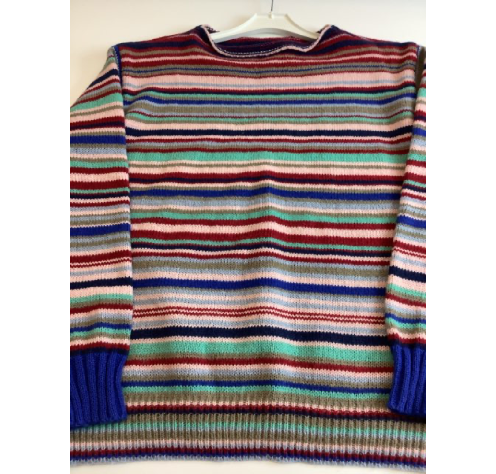 Ukendt mærke Striktrøje i polyester (O831)